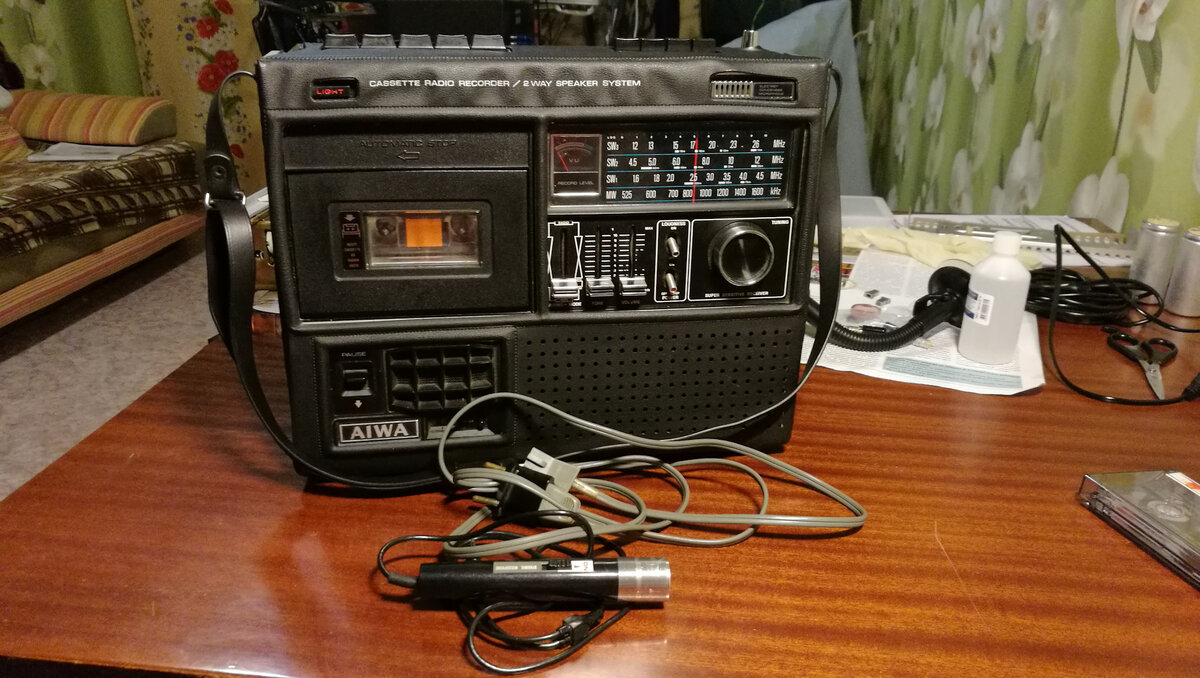 Aiwa TPR-220, год выпуска 1972.