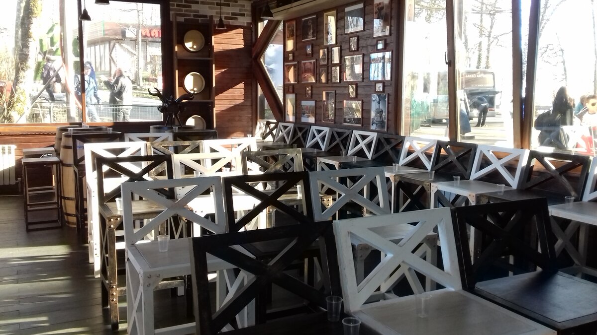 Дегустационный зал на горе Ахун. 