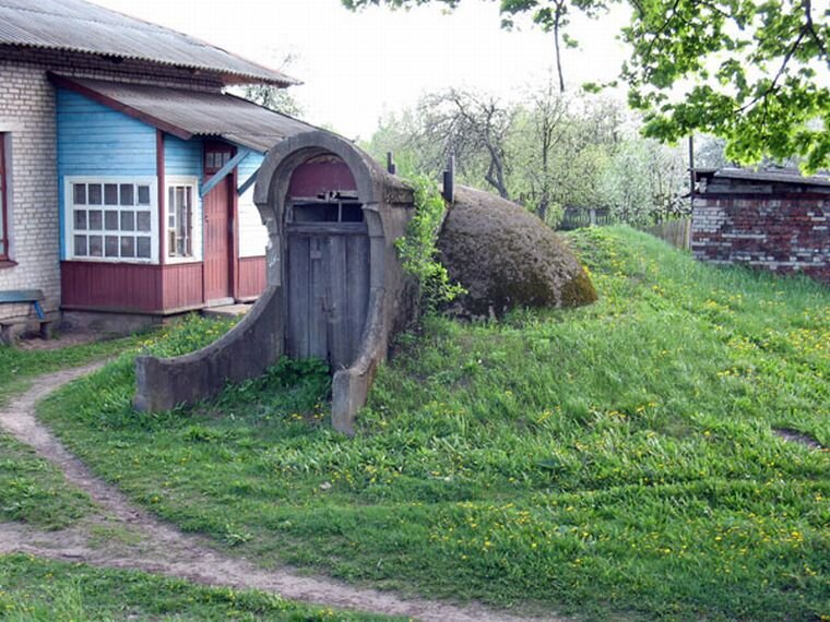 Постройка наземных погребов