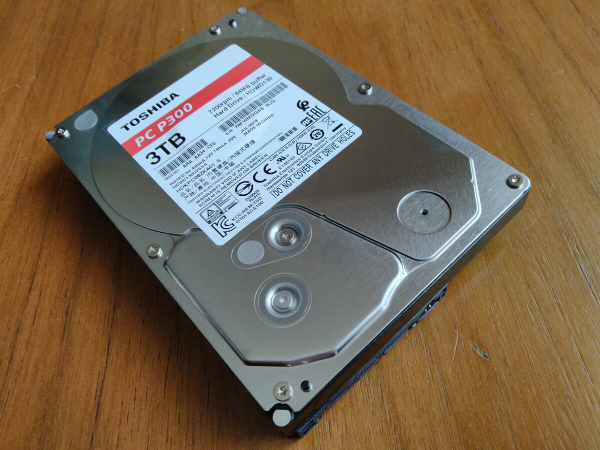 Hdd sata iii 3.5. Toshiba p300 hdwd130uzsva. Жесткий диск HDD 3тб Toshiba p300 hdwd130uzsva. Toshiba hdwd130uzsva p300 Aida. Toshiba hdwd130/11k506ras.