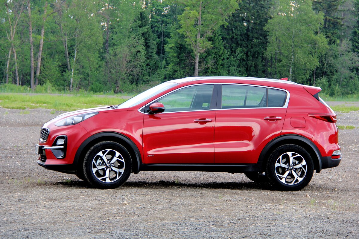 Киа Спортейдж  - красив и уверен в себе.