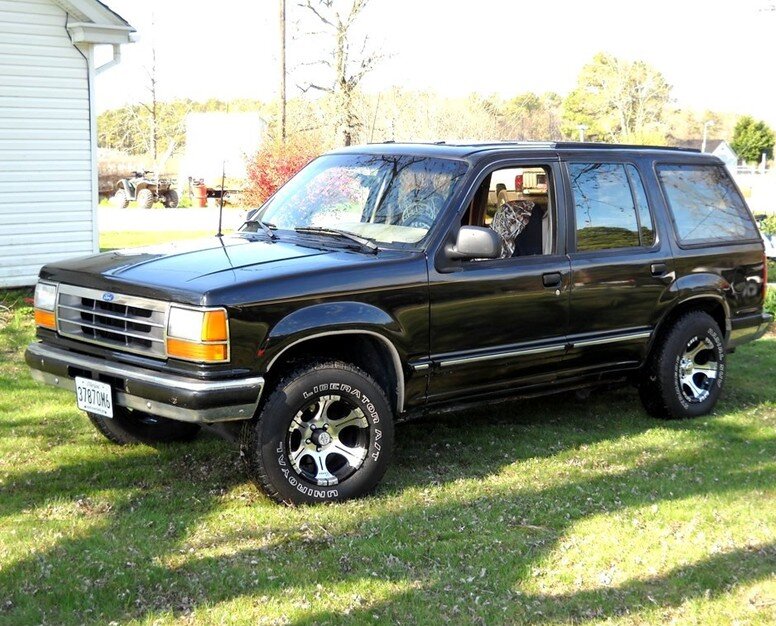 Форд Эксплорер первого поколения – это яркий представитель семейства настоящих внедорожников