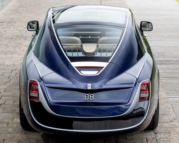 Рис. Rolls-Royce 1. Rolls-Royce Sweptail