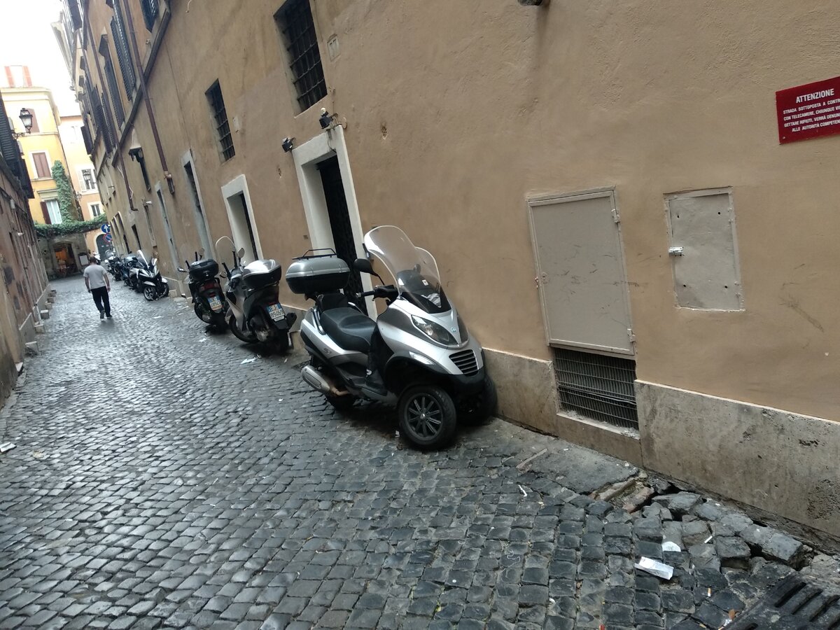 Защитный экран есть практически на всех байках