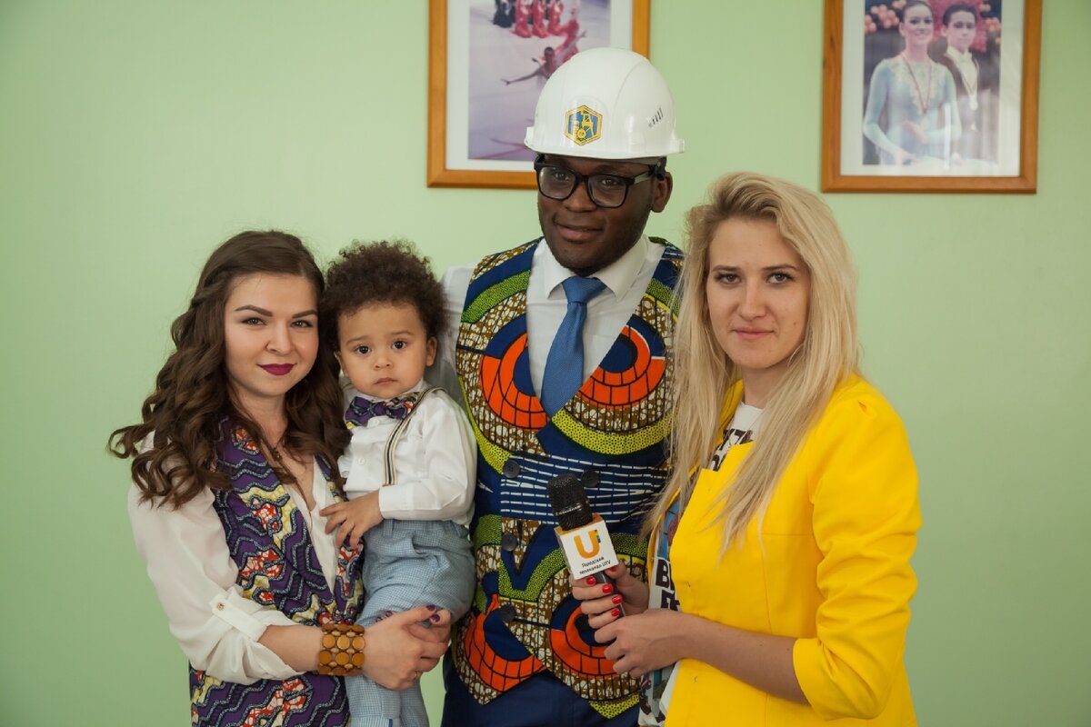 Фотография со съёмок Дня Африки