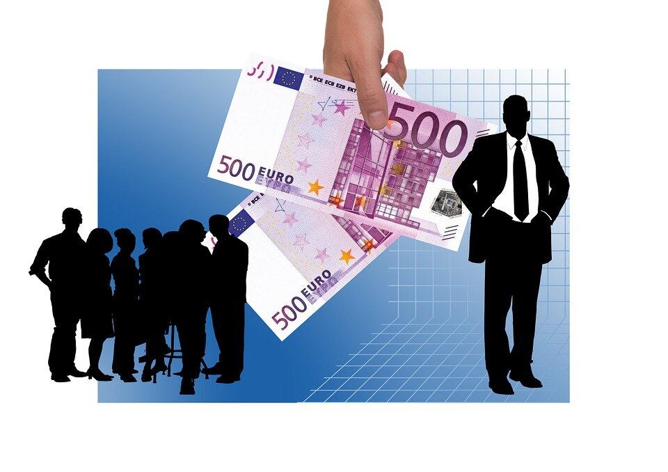 https://cdn.pixabay.com/photo/2014/11/22/07/53/business-world-541430_960_720.jpg