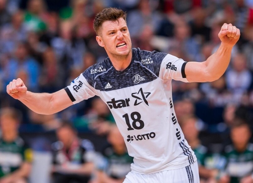 Никлас Экберг