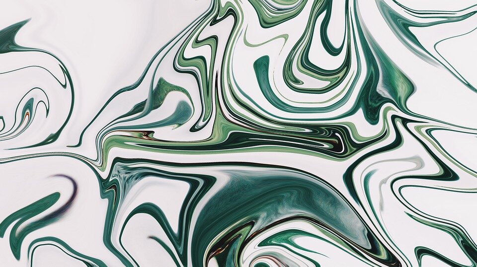 Одеяло из фольги , можно заказать в интернет - магазинах таких как  AliExpress или Joom. 