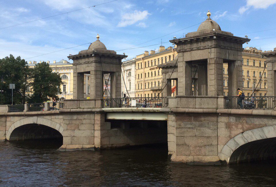 Мост Ломоносова. Санкт-Петербург.  Фото автора.