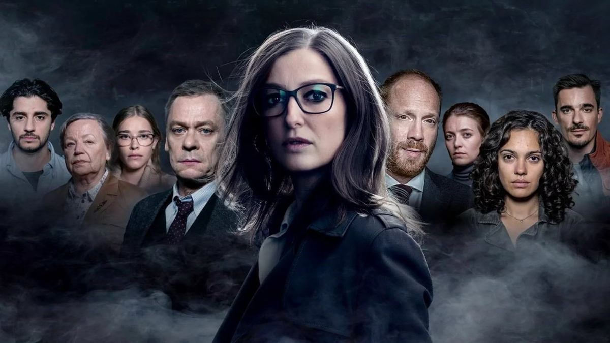 постер к сериалу.