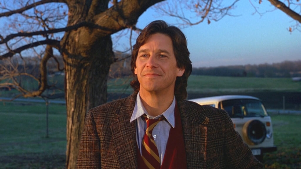 Наш главный герой. Именно ради него помершие 27 лет назад бриолинщики решают вернуться к жизни. Как персонаж он ничем не выделяется – обычная серая мышь. Впрочем, наверное, это было сделано специально, чтобы среднестатистическому телезрителю было проще сопоставить себя с героем фильма. В то же время, исполняющий роль актёр играет хорошо, но не более того – и иногда уж слишком спокойно реагирует на происходящее. То ли не проникся ролью, то ли так было надо режиссёру.