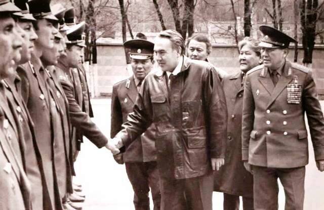 Моё возвращение в Казахстан было нетипичным для общей массы возвращавшихся тогда офицеров. Ко времени описываемых мною событий, прошло около двух лет, как я подал рапорт о переводе в свой родной город