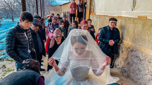 Традиции узбекистана невесту приносят в кровать к жениху