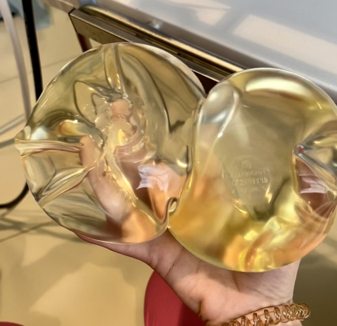 Грудные импланты круглой формы 