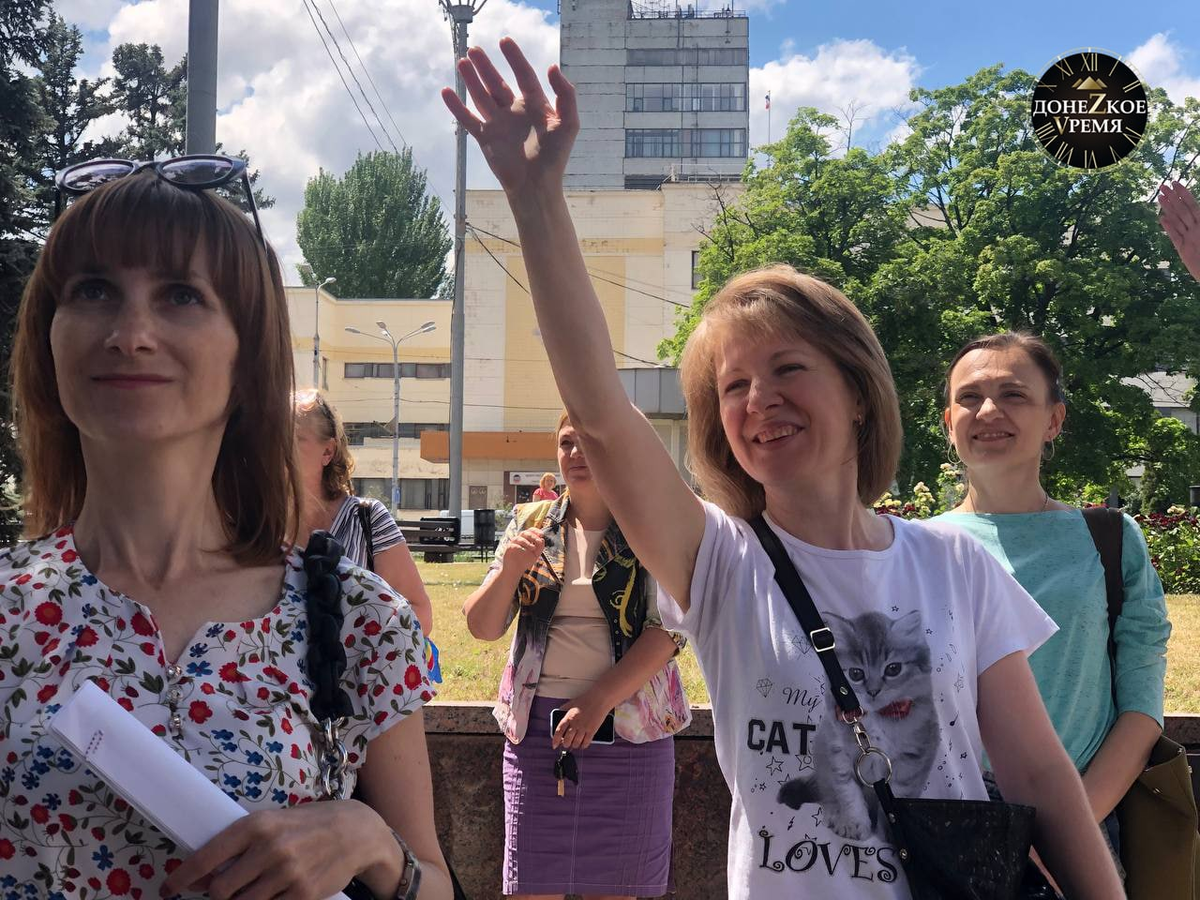 40 медалистов из ДНР отправились на праздник “Алые паруса” в Санкт-Петербург