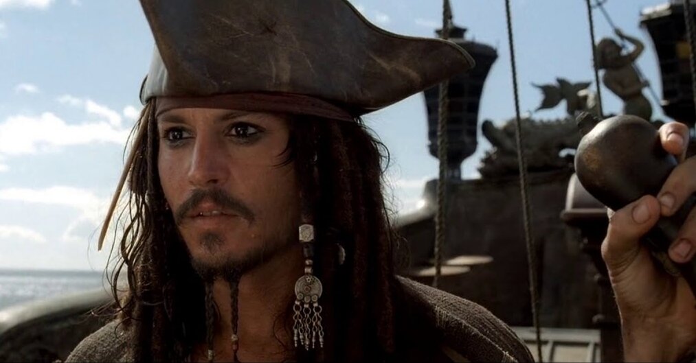 стоп кадр из фильма "Пираты Карибского моря"