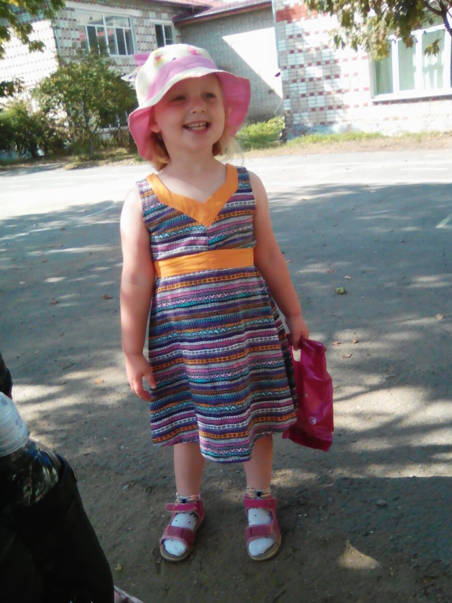 Платье без застëжек. 