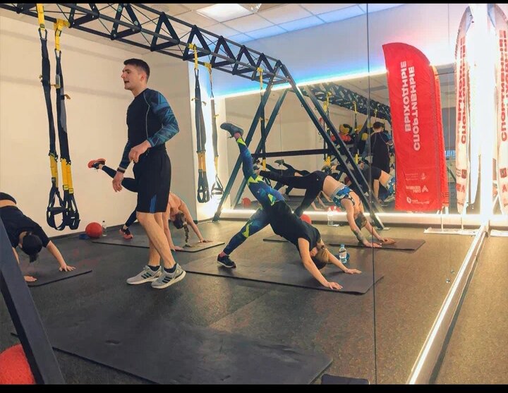 TRX на парке культуры 