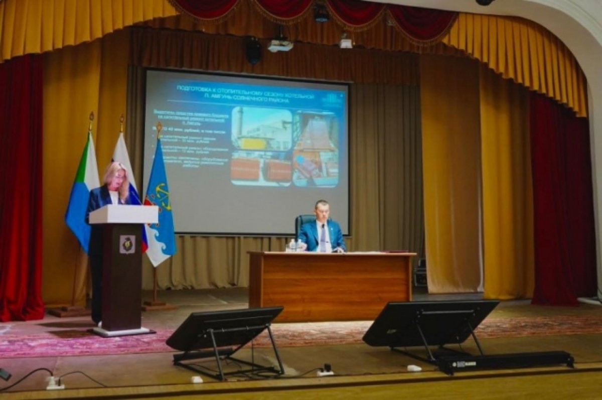    Заседание правительства в Охотском районе провел Михаил Дегтярев