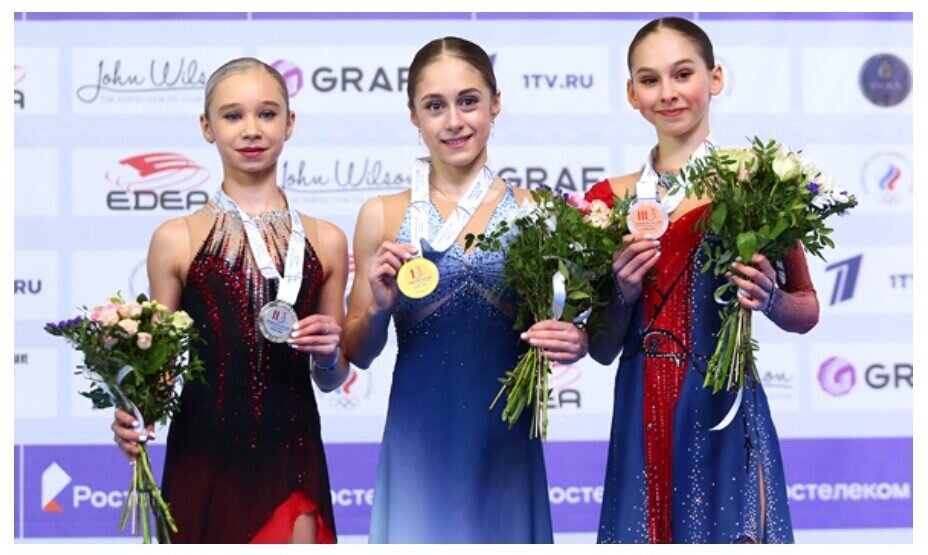  В центре, чемпионка Алина  после награждения.  фото:  яндекс картинки