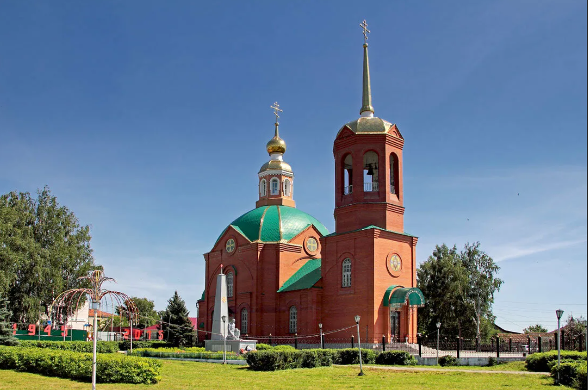 Погода село мордовия. Храм Ельники Республика Мордовия. Церковь Архангела Михаила Ельники. Церковь в Ельниковском районе Мордовия. Ельники Мордовия храм Михаила Архистратига.