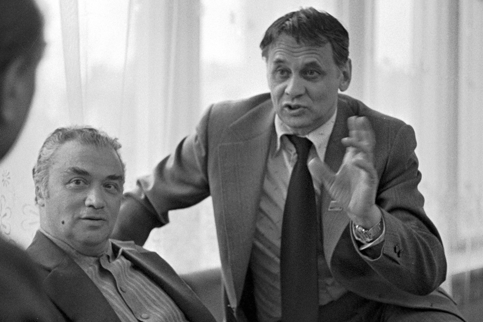 26 �������� ����������� ��� ��� �� ��� �������� ���������� �������������� ����� (1923 � 1983) ���������� ���������� ������������� � ����������, ��������� ������� ����.-2