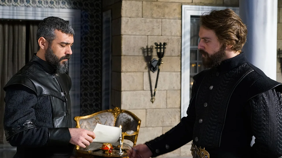 Силахтар читает письмо