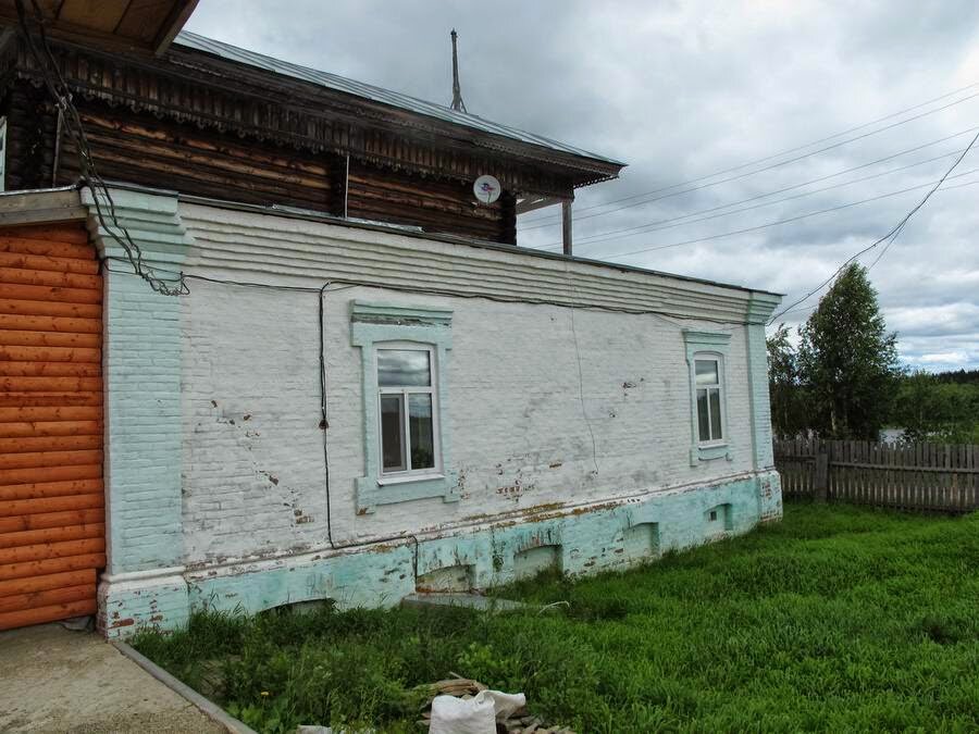 Чердынь пристань. Старая пристань отель в чердыни. Пристань бондюг. Старая пристань отель в чердыни. Открытка г чердынь.