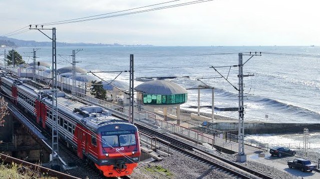 Жд станция мацеста. Жд станция мацеста. Жд станция мацеста. Жд вокзал хоста. Жд вокзал мацеста.