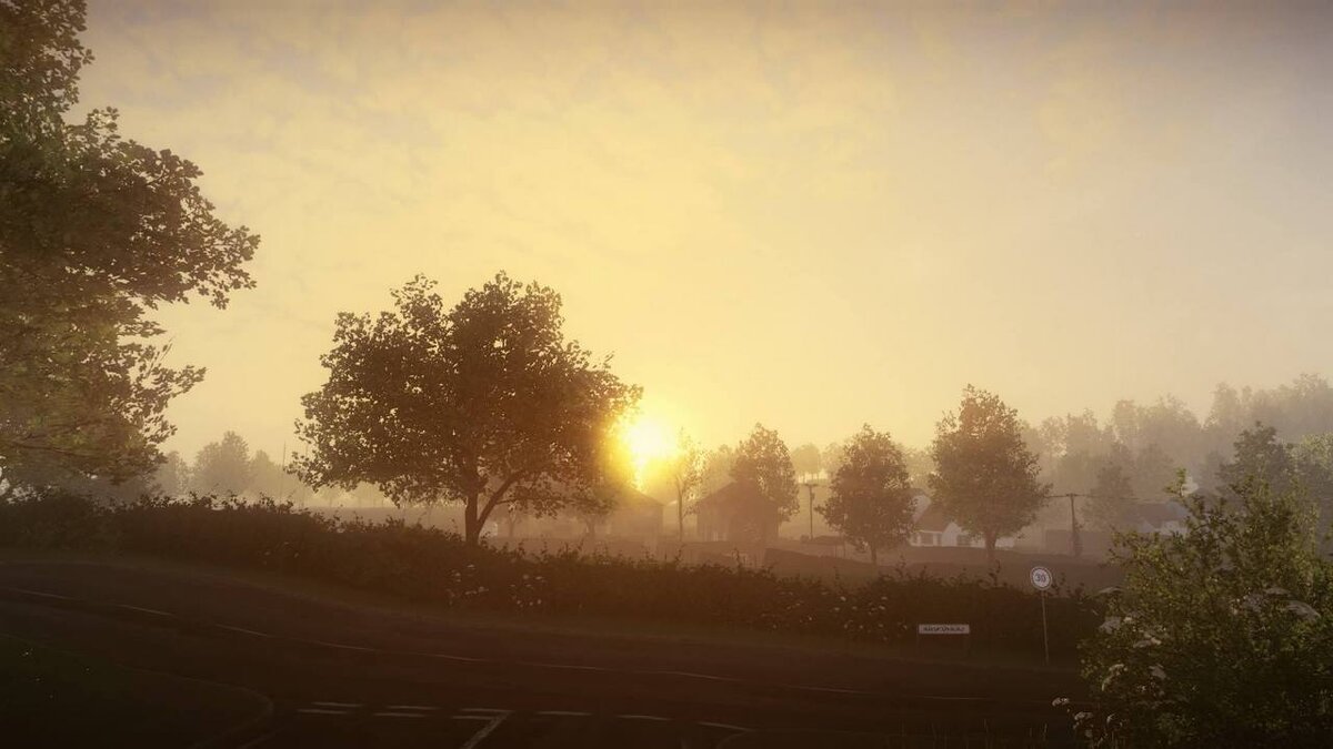 Идите по городу и любуйтесь, параллельно слушайте историю.