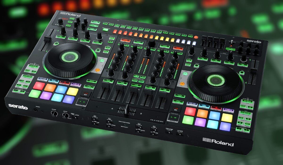 ROLAND DJ-808