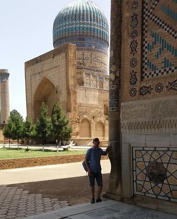 Фото: в Самарканде (facebook.com)