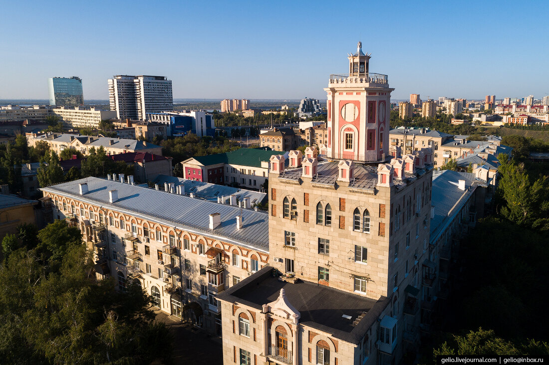 Волгоград виды города. Дом Масляева Волгоград. Улица Ленина 25 Волгоград. Волгоград масляевская башня. Волгоград архитектура города