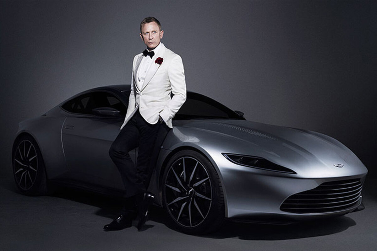 Aston Martin DB10