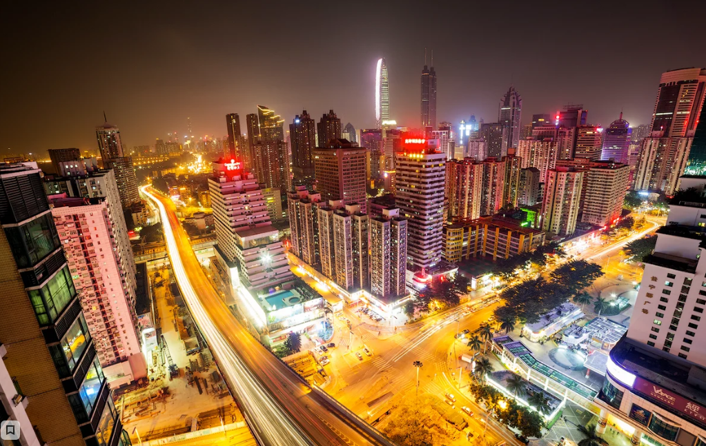 Ночной город Шеньчжень. Источник фото:  httpsyandex.bycollectionscard5a9e549acff35f44a6cb2294
