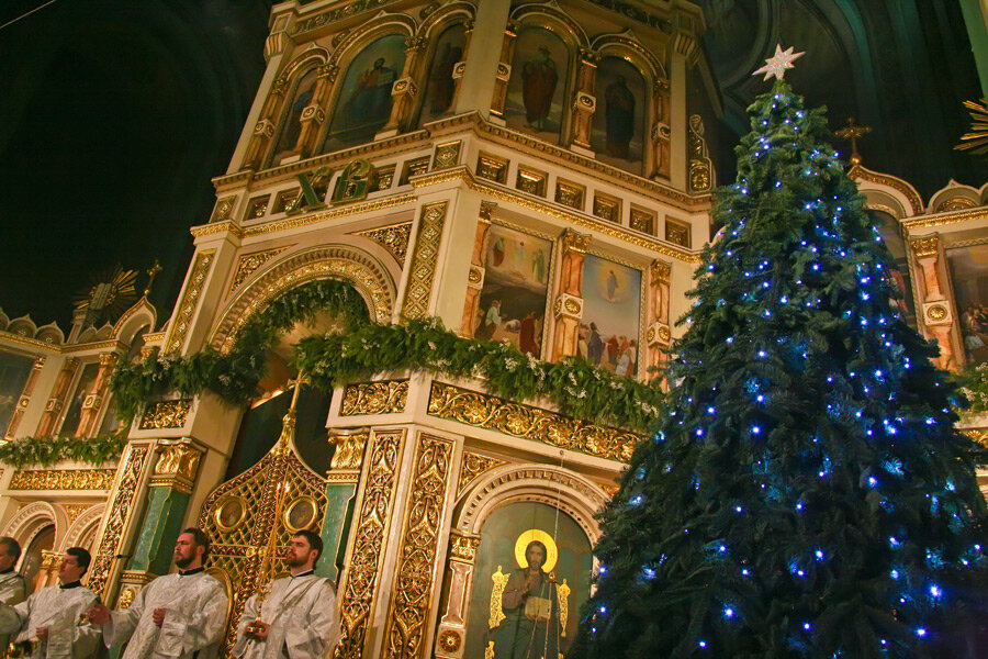 Служба в сочельник рождества христова. Рождество церковь. Когда начинается рождество в церкви. Сочельник богослужение. Когда начинается рождество в церкви.