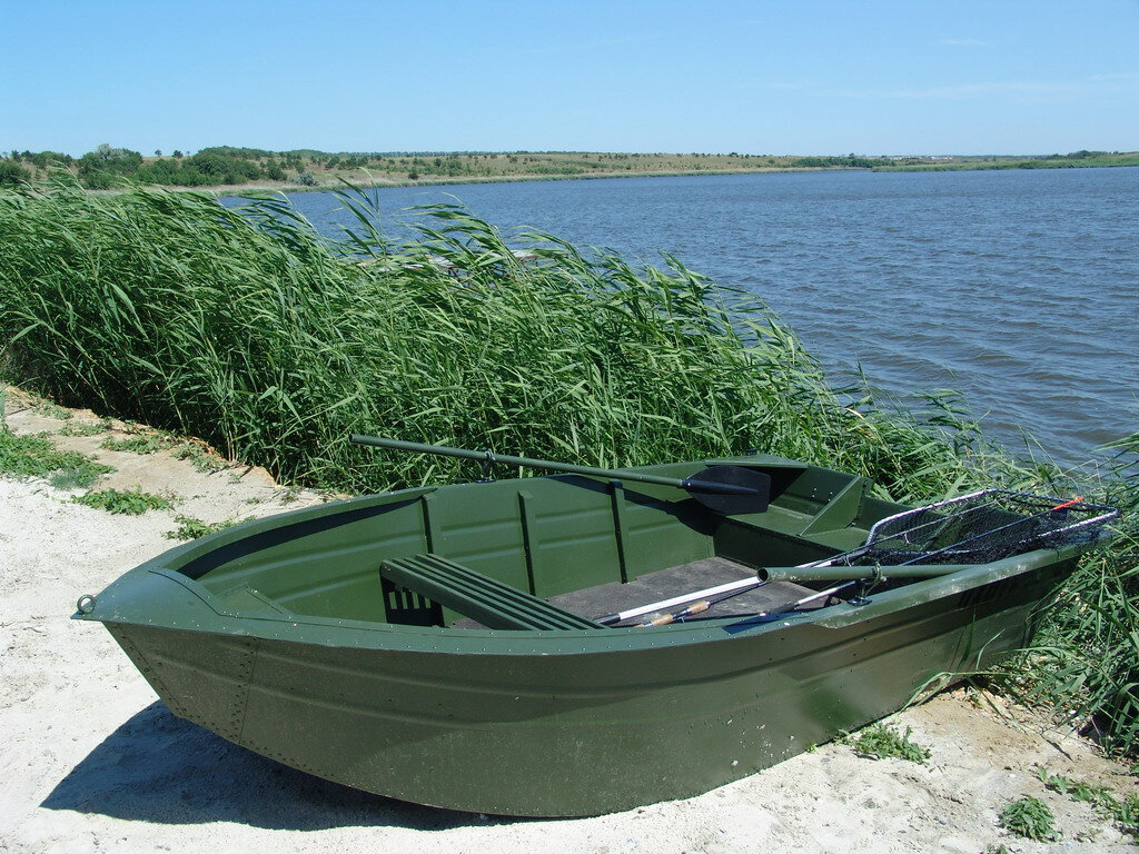 Лодка для рыбалки фото