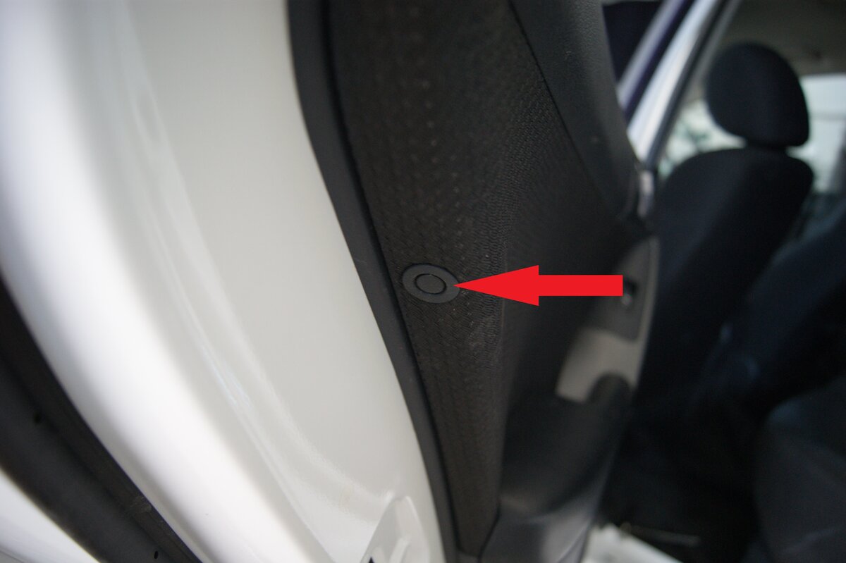 Мб кому пригодиться, Как снять обшивки дверей - KIA Cerato (4G), 2 л, 2018 года 