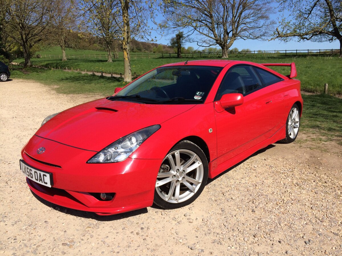 Тойота Целика