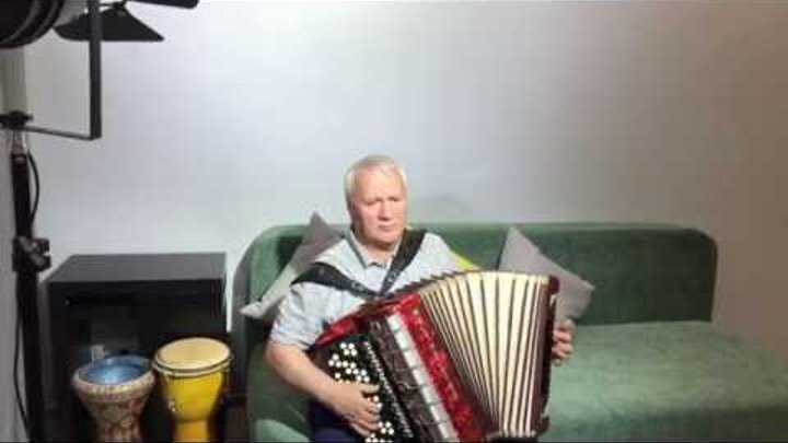 Баян рвать - не соседей топить!