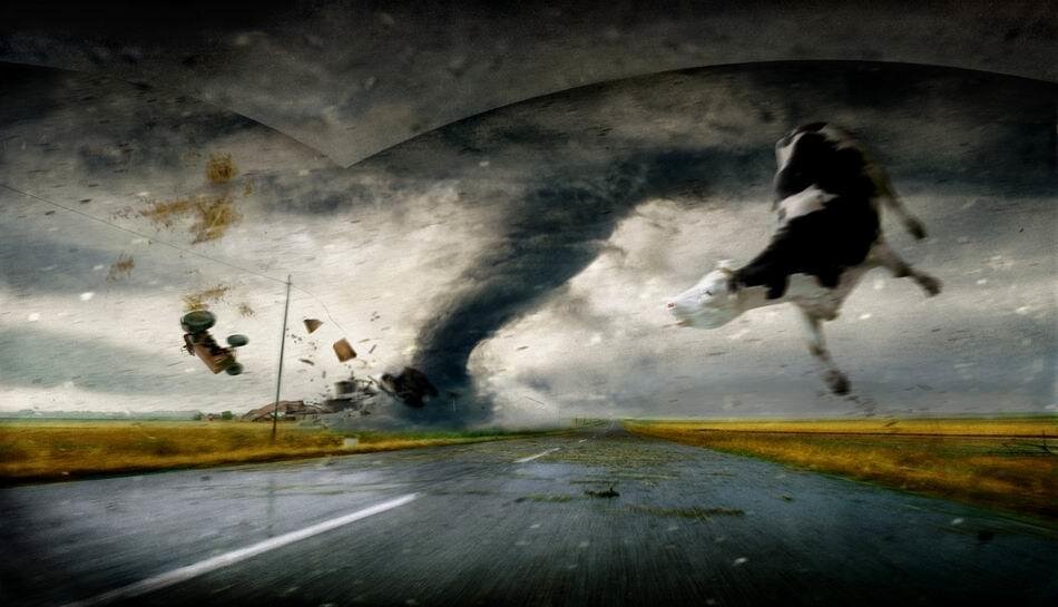 парень идет по дороге. человек сметающий все на своем пути. человек на вершине горы. дорога в новую жизнь. корова в смерче.