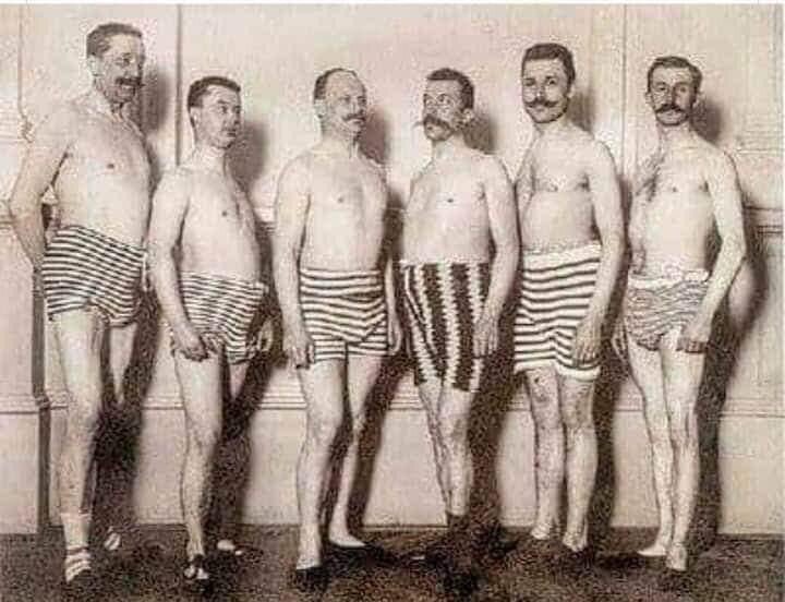 Мужской конкурс красоты в 1920 году.