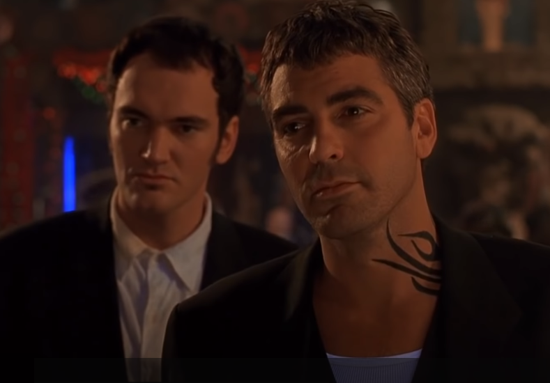 Кадр из фильма " От заката до рассвета" Актер Джордж Клуни и режиссер Квентин Тарантино.