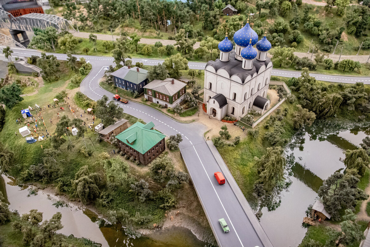 Люблю высокие соборы… | фото: tsar-maket.ru