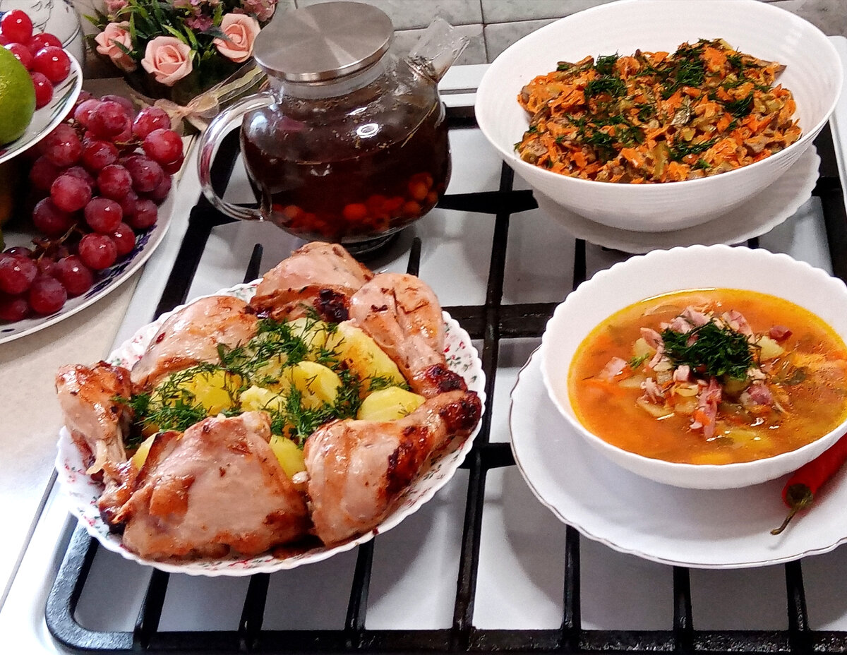 Что может быть вкуснее домашней еды приготовленной с любовью  1.Солянка (на 3-х.л. кастрюлю).