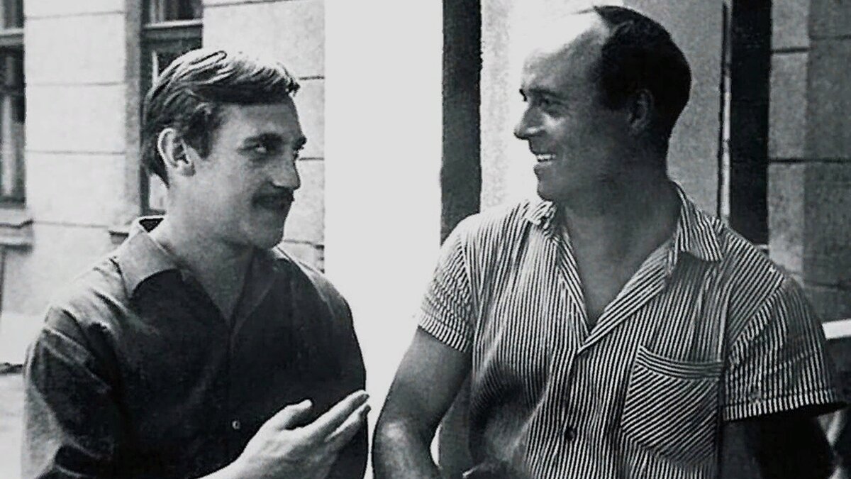 Владимир Высоцкий и Сергей Говорухин. Одесса, 1966 год. Фото из открытых источников