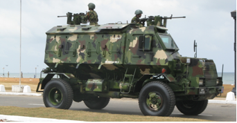 Unibuffel — БТР с противоминной защитой Вооружённых сил Шри-Ланки. Хотя машина похожа на южно-африканский Buffel, она построена исключительно силами подразделения «Sri Lanka Electrical and Mechanical Engineers» (SLEME) Армии Шри-Ланки. Используется войсками Шри-Ланки в качестве бронетранспортёра защищённого от взрывов мин и самодельных взрывных устройств, в связи с чем Unibuffel играл важную роль в гражданской войне на Шри-Ланке.