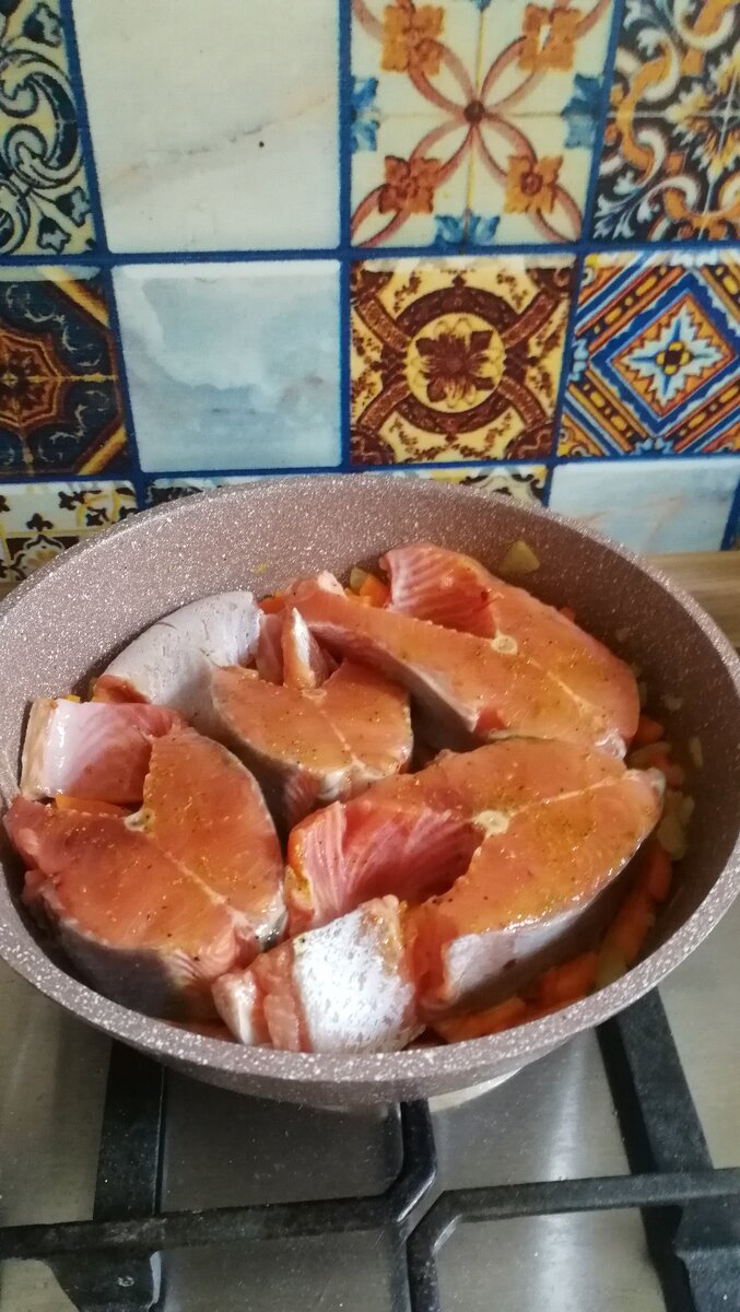 Рыба на овощной подушке! 