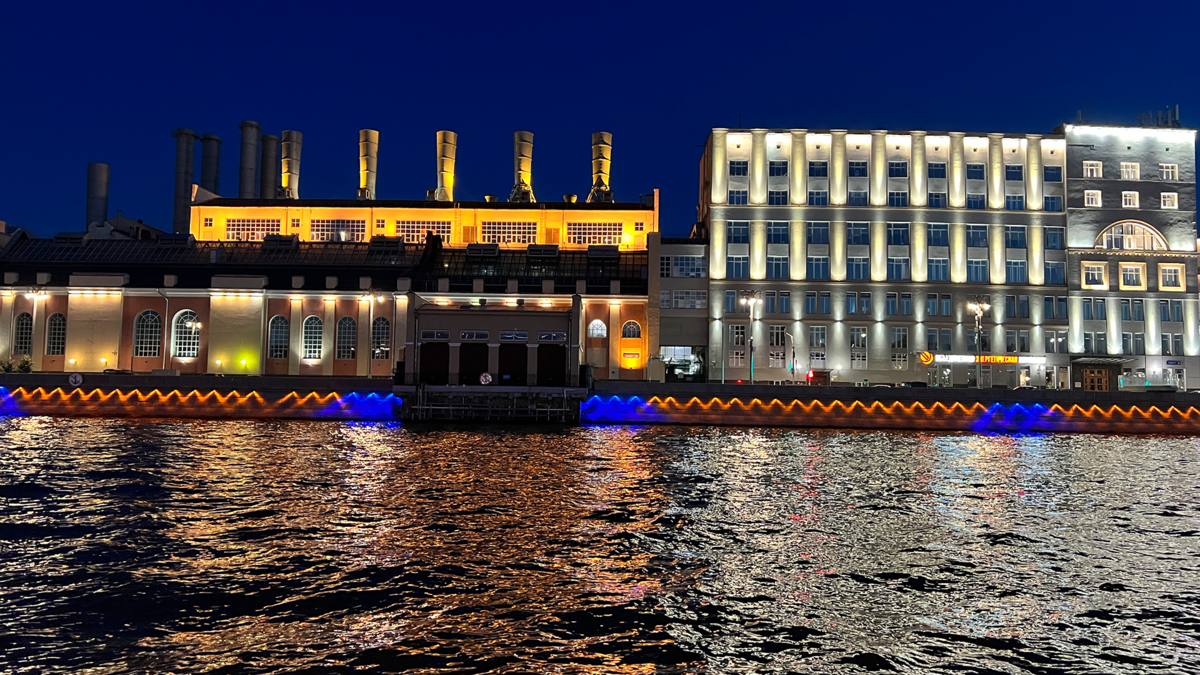 Зарядье. Вид с моста