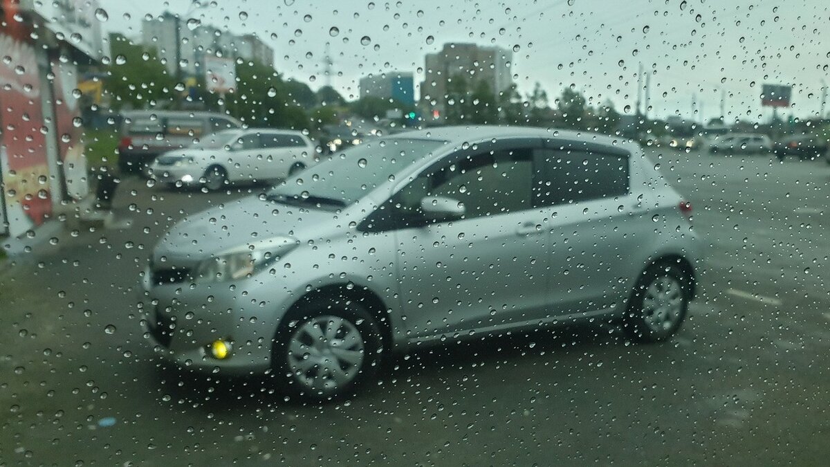     Новая порция осадков, ветра и других атрибутов непогоды надвигается на Приморье. Синоптики «Примгидромета» выпустили новую информацию о погоде на вторник, 22 августа.